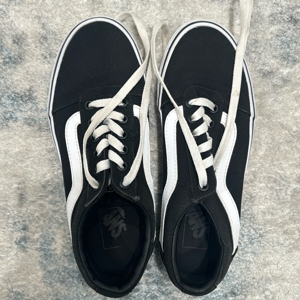 Black low Vans